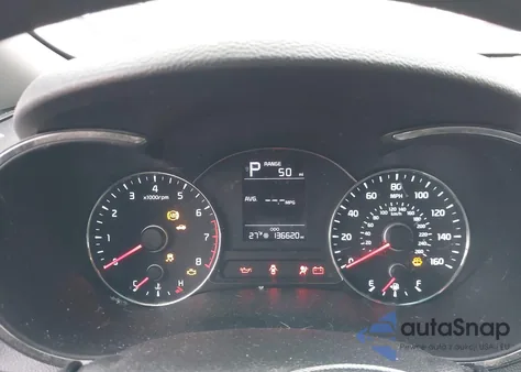 2017 Kia Forte Lx z USA, uszkodzony, nr VIN 3KPFK4A79HE073748